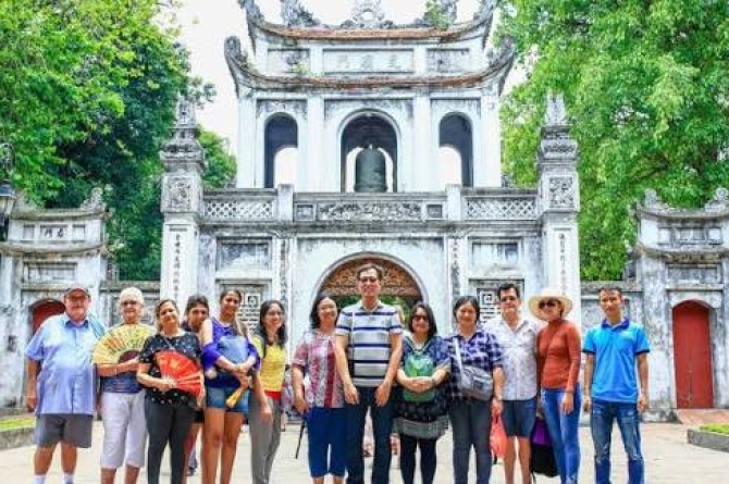 Vietnam Tour – Highlights of Hanoi | Full-Day SIC Tour