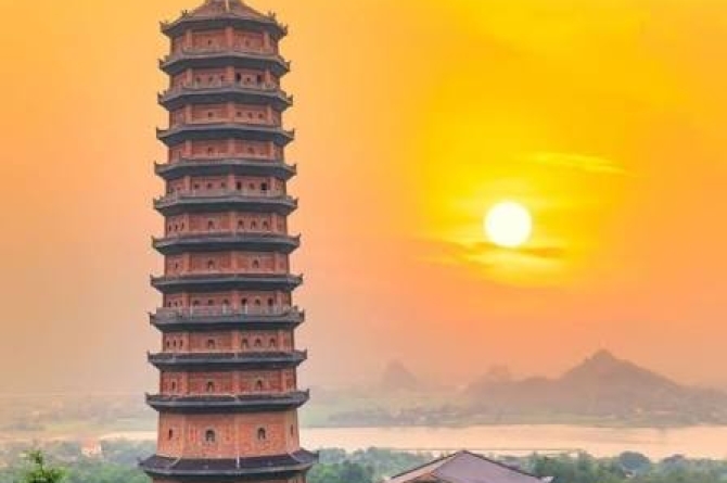 Vietnam Tour – Highlights of Ninh Binh | Bai Dinh – Trang An Full-Day SIC Tour