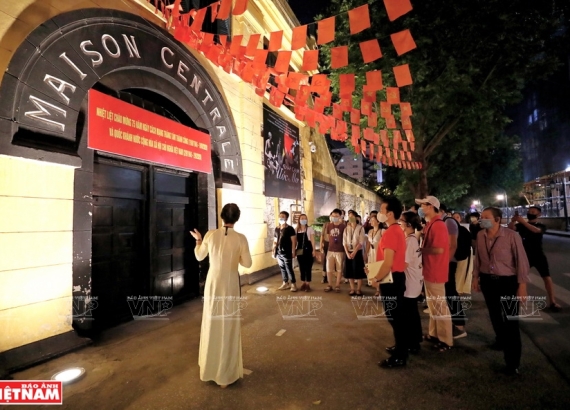 Vietnam Tour – Highlights of Hanoi | Half-Day Afternoon SIC Tour